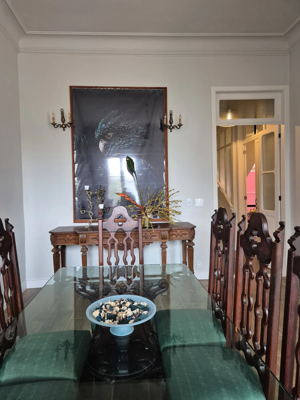 Sala de jantar da casa histórica Villa Dourada